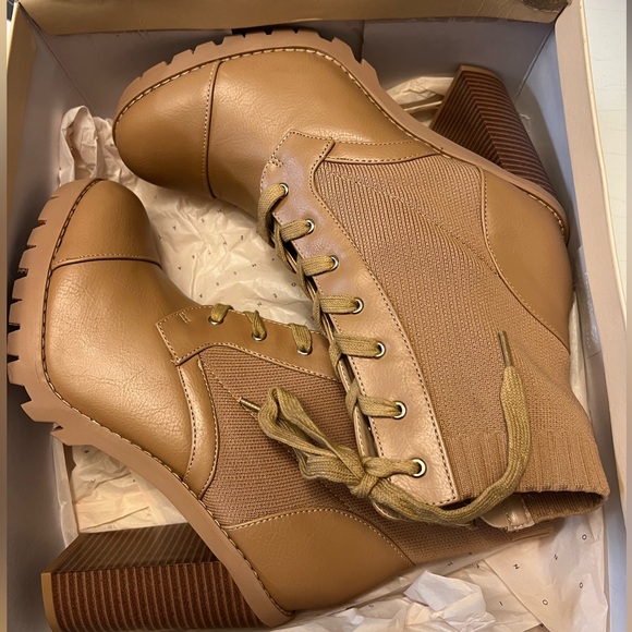 BCBGeneration boots - Picture 2 of 4